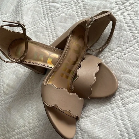 Sam Edelman Circus Nude Beige Olga Faux-Leather Heels Ankle Strap Sandals US7 - Picture 16 of 16